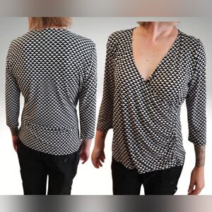 Liz Claiborne geometric print surplice top, 3/4 sleeve, sz L